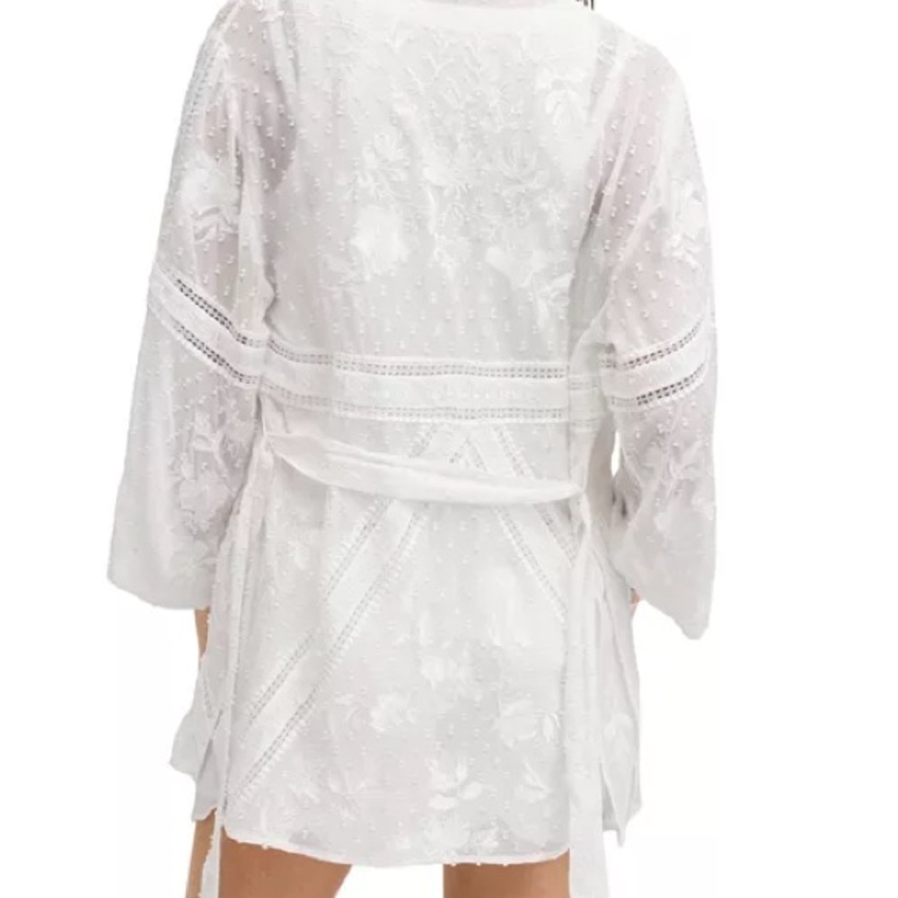 All Saints White Lace Robe with Floral Pattern and Tie Waist - Picture 3 of 10